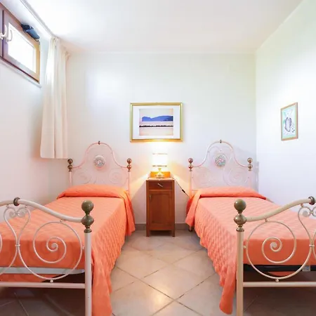 Marivessus אלגהרו